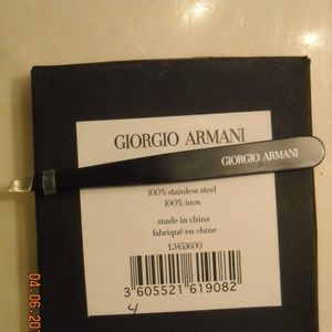 NEW GIORGIO ARMANI SLANT -TIP TWEEZERS